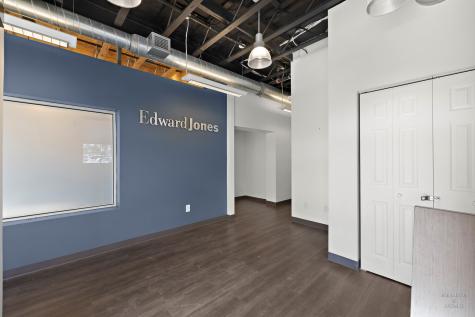 104 Northwest Highway Fox River Grove IL 60021