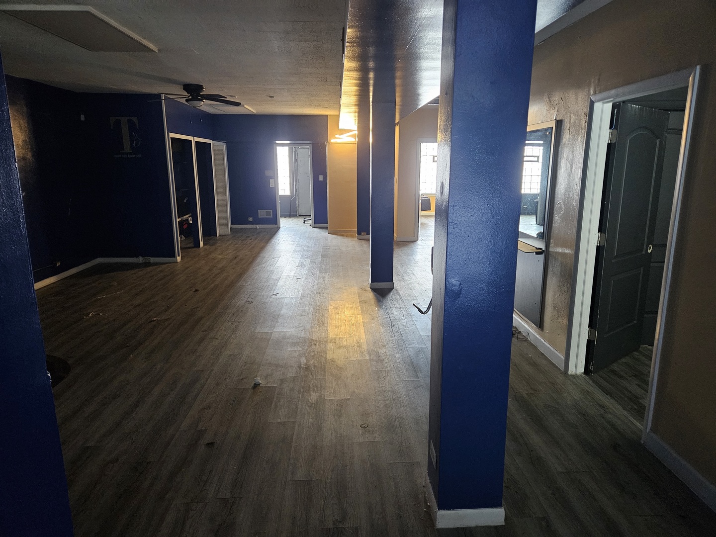 10924 South Western Avenue Chicago IL 60643