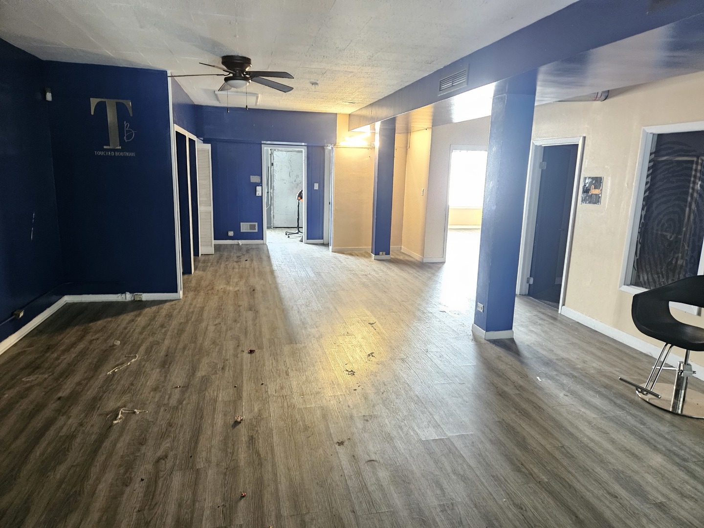 10924 South Western Avenue Chicago IL 60643