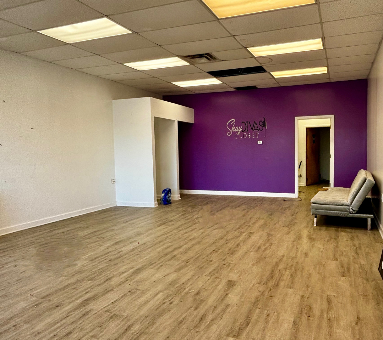 10352 South Halsted Street Chicago IL 60628