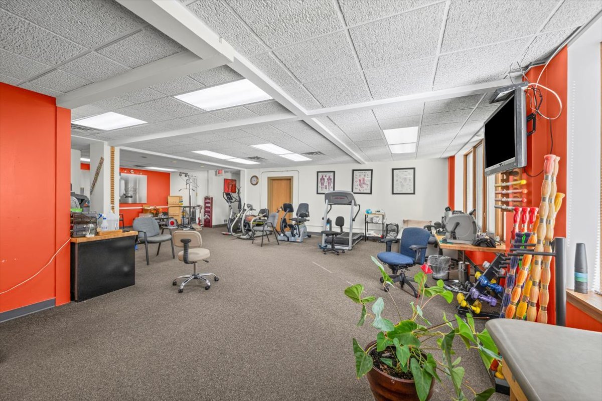 1600 West Dempster Street Park Ridge IL 60068