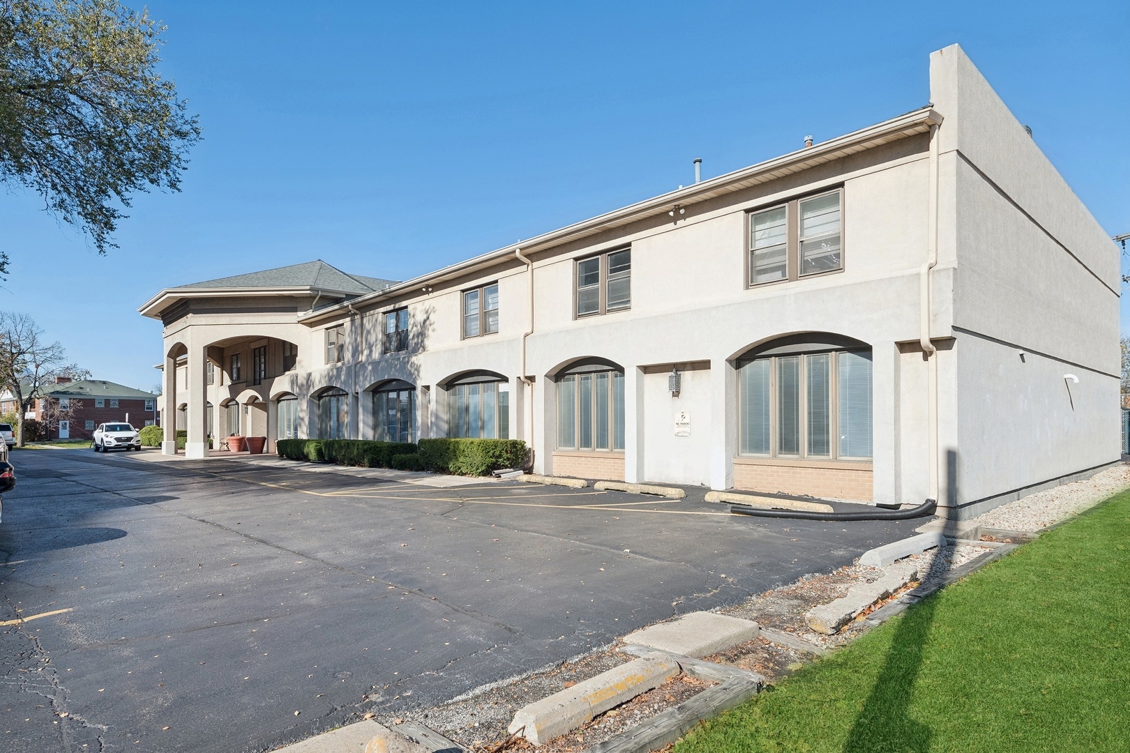 1600 West Dempster Street Park Ridge IL 60068