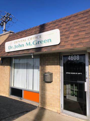4608 West 103rd Street Oak Lawn IL 60453