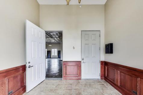 135 West Rand Road Arlington Heights IL 60004