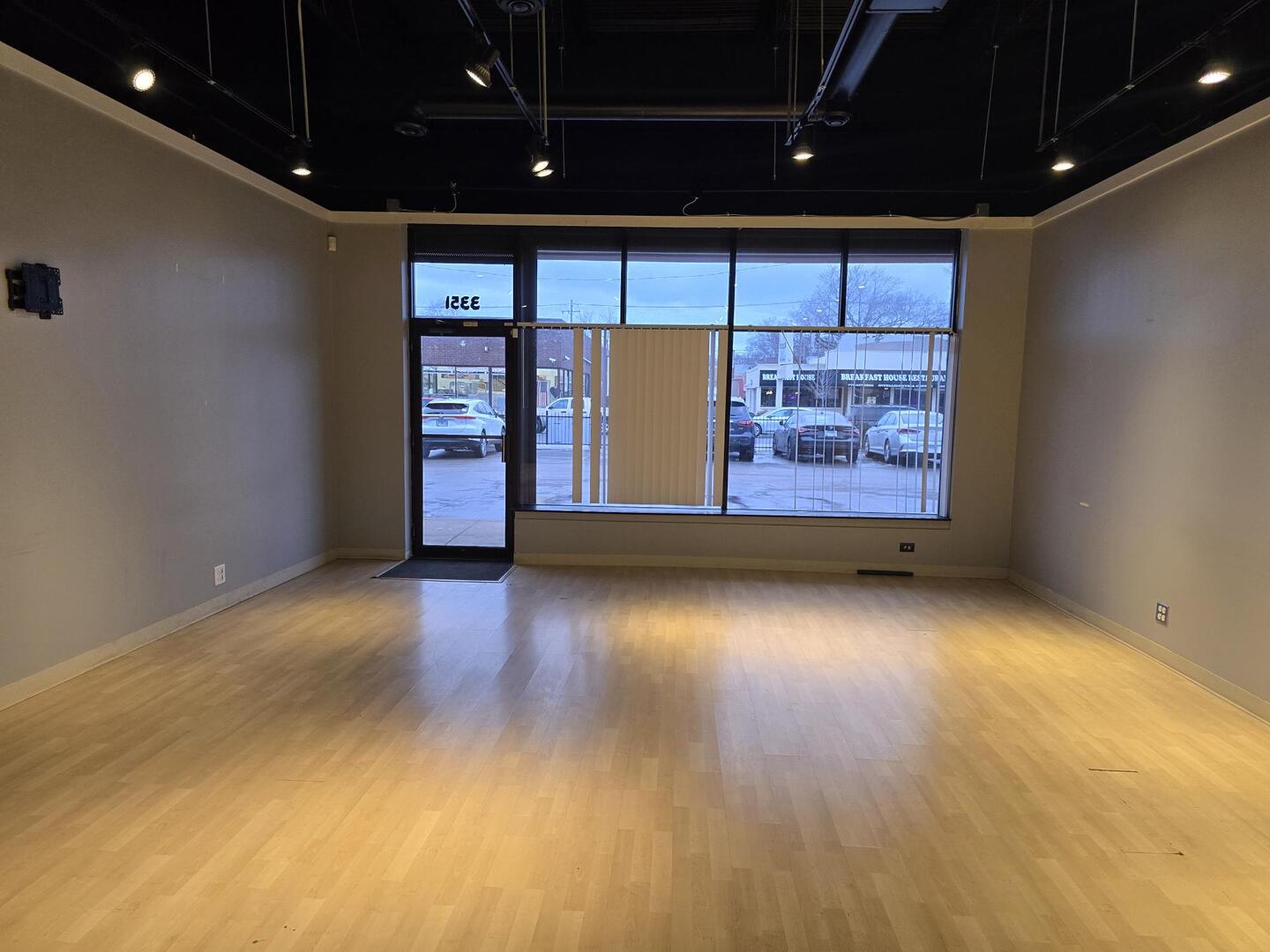 3351 North Harlem Avenue Chicago IL 60634