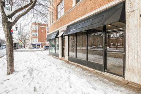 1928 West Montrose Avenue Chicago IL 60613