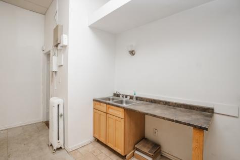 1928 West Montrose Avenue Chicago IL 60613