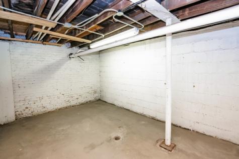 1928 West Montrose Avenue Chicago IL 60613