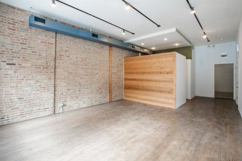 1928 West Montrose Avenue Chicago IL 60613