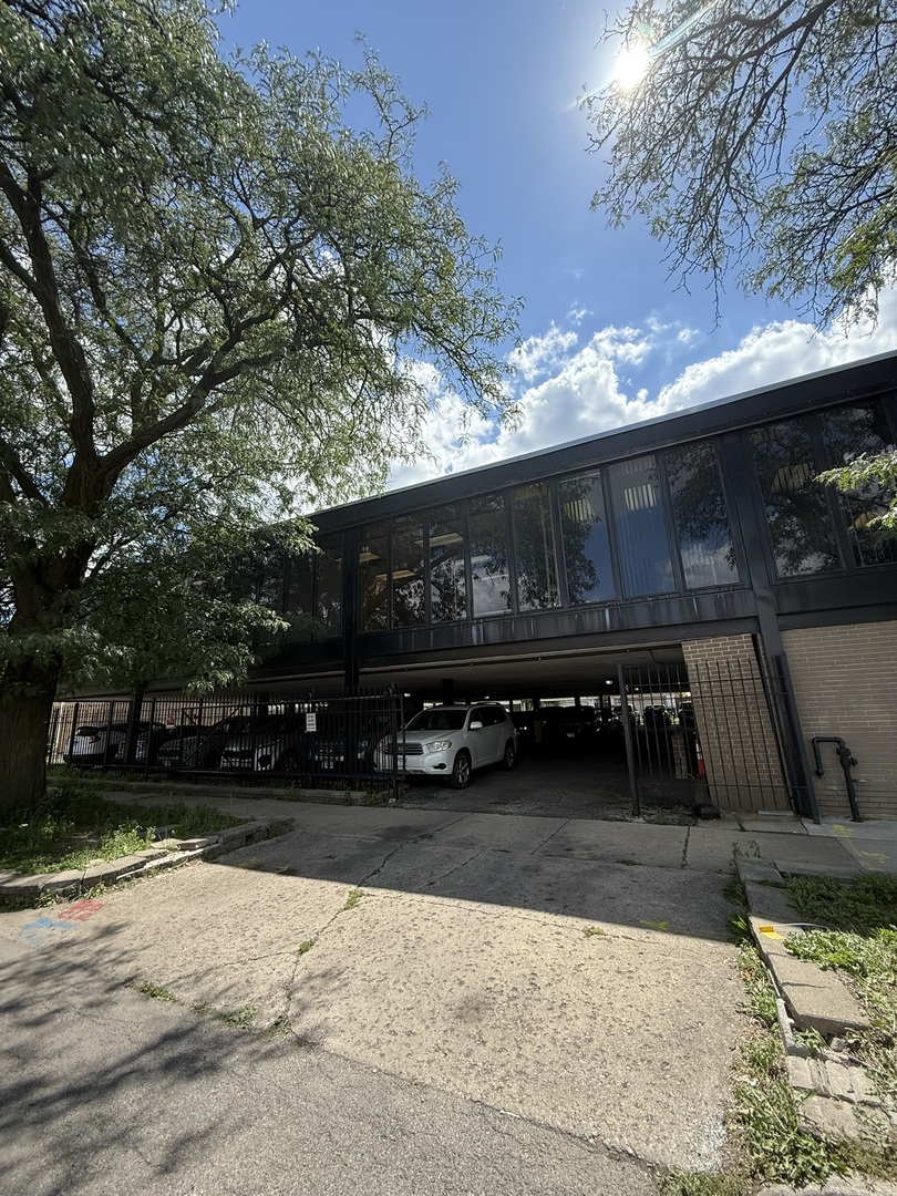 2715 North Central Avenue Chicago IL 60634