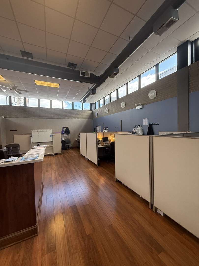 2715 North Central Avenue Chicago IL 60634