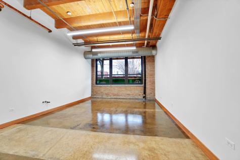 1806 West Cuyler Avenue Chicago IL 60613