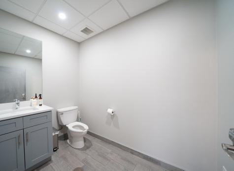 480 West Lake Street Roselle IL 60172