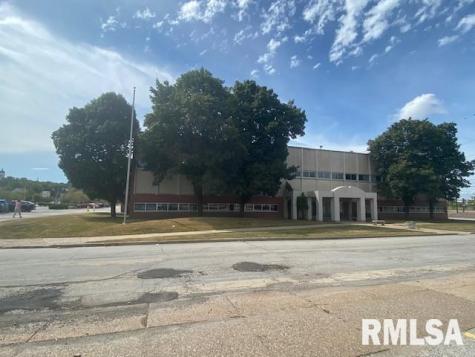 500 42ND Street Rock Island IL 61201