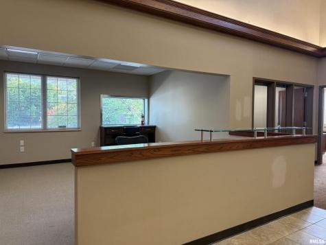3457 Avenue Of The Cities Avenue Moline IL 61265