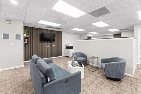 1025 West Wise Road Schaumburg IL 60193