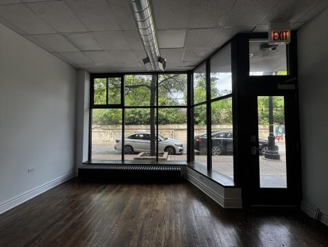 7015 North Glenwood Avenue Chicago IL 60626