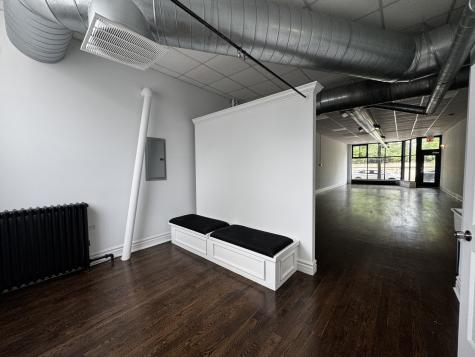7015 North Glenwood Avenue Chicago IL 60626