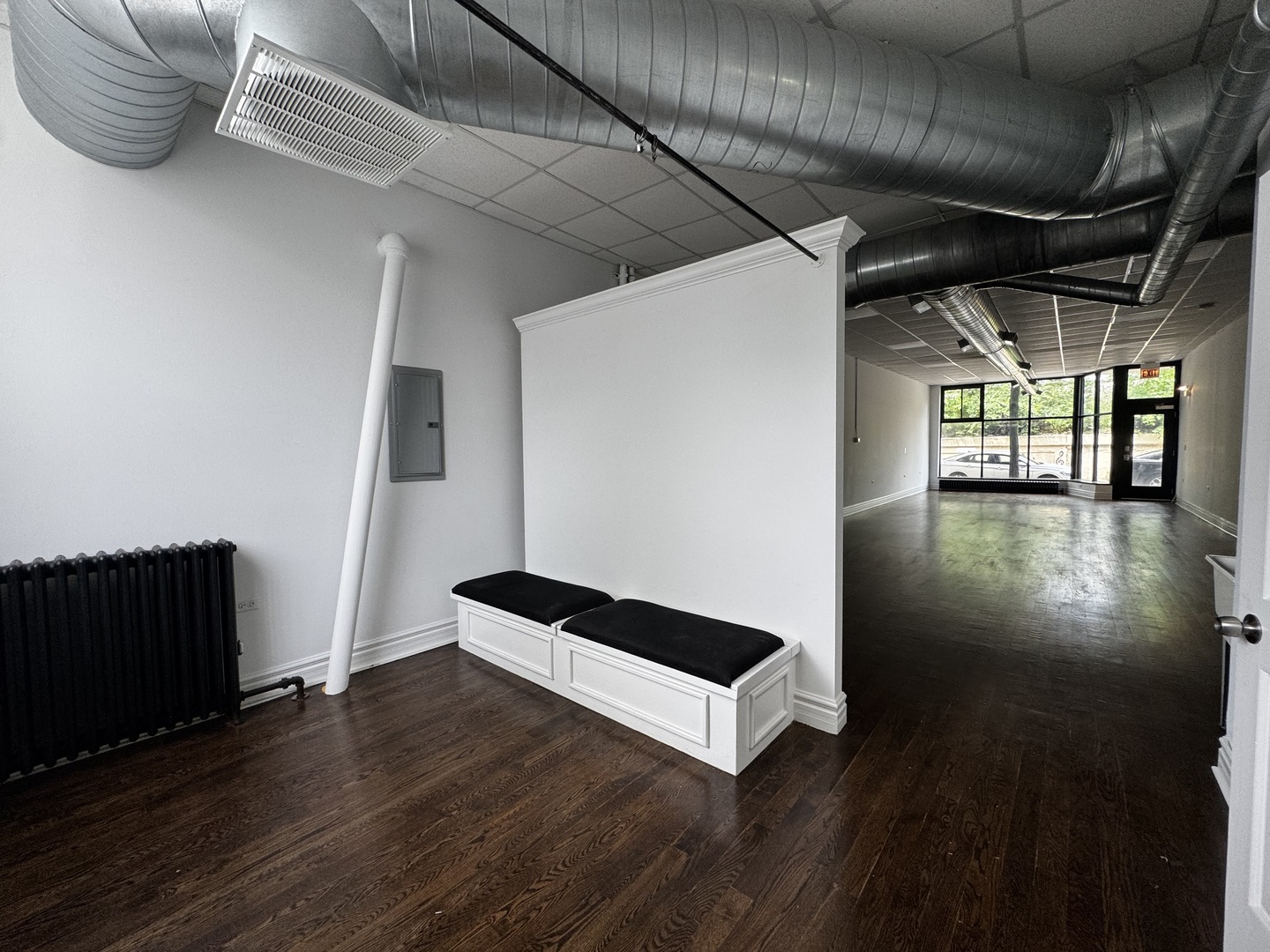 7015 North Glenwood Avenue Chicago IL 60626