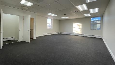 148 South Northwest Highway Barrington IL 60010
