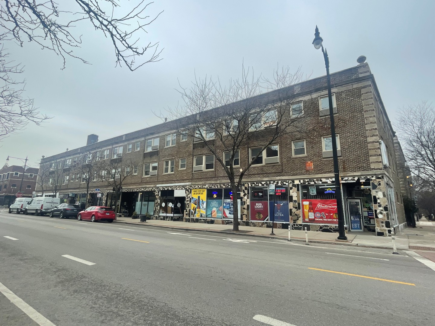 5632-52 North Clark Street Chicago IL 60660