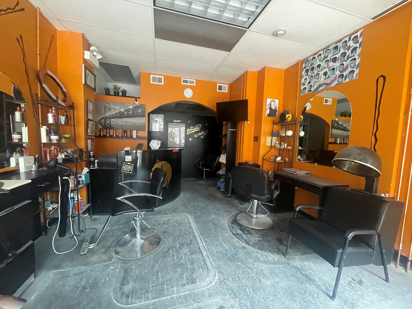 5632-52 North Clark Street Chicago IL 60660