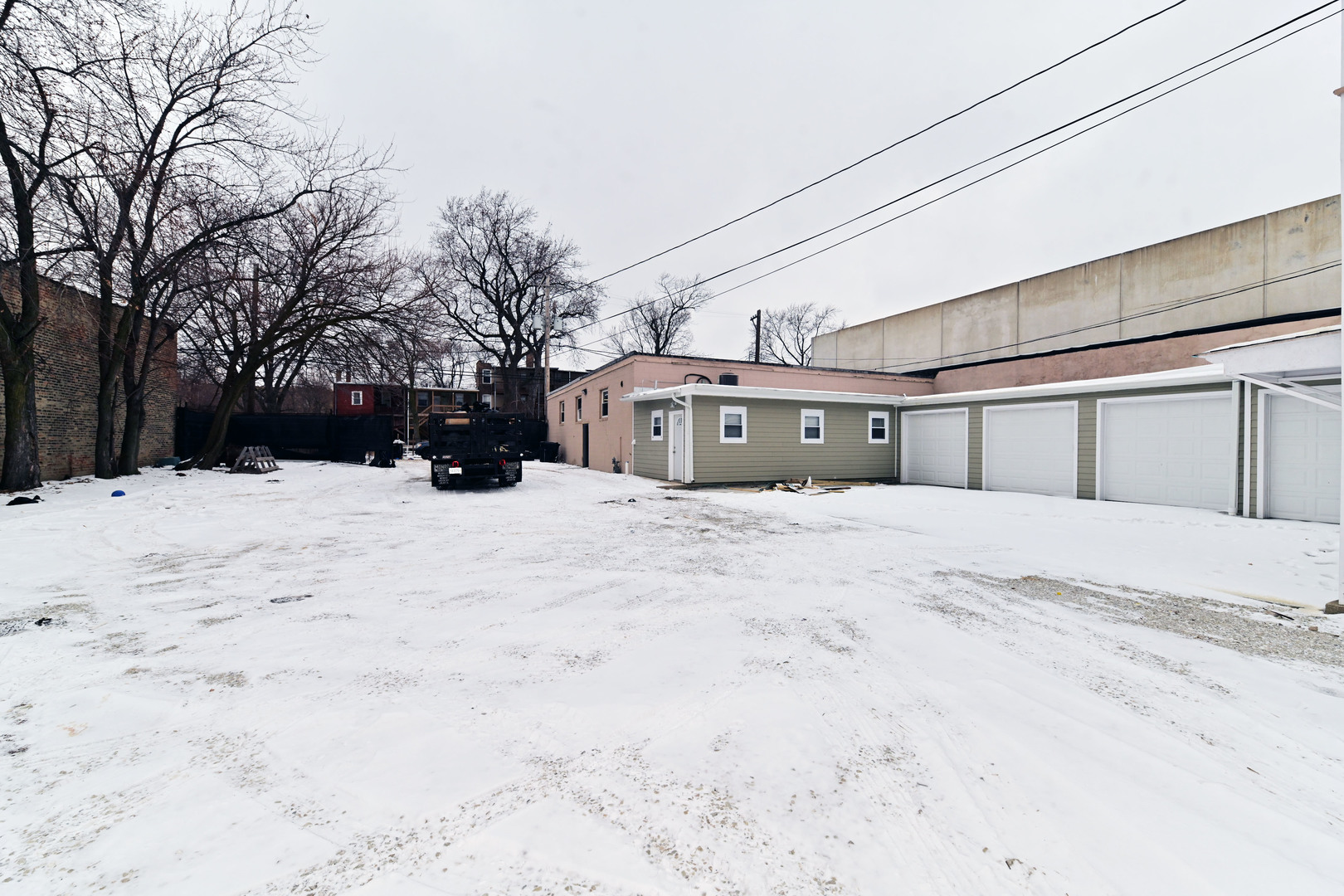 5032 West Madison Street Chicago IL 60644