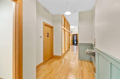 435 West Diversey Parkway Chicago IL 60614