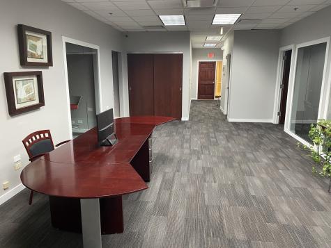 1411 Mchenry Road Buffalo Grove IL 60089