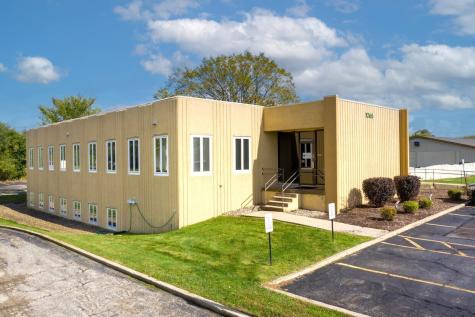 1065 Lake Avenue Woodstock IL 60098
