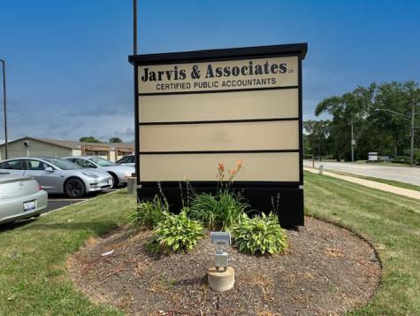 1065 Lake Avenue Woodstock IL 60098