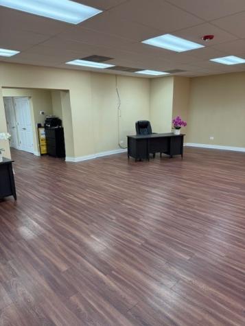 6227 Cermak Road Berwyn IL 60402