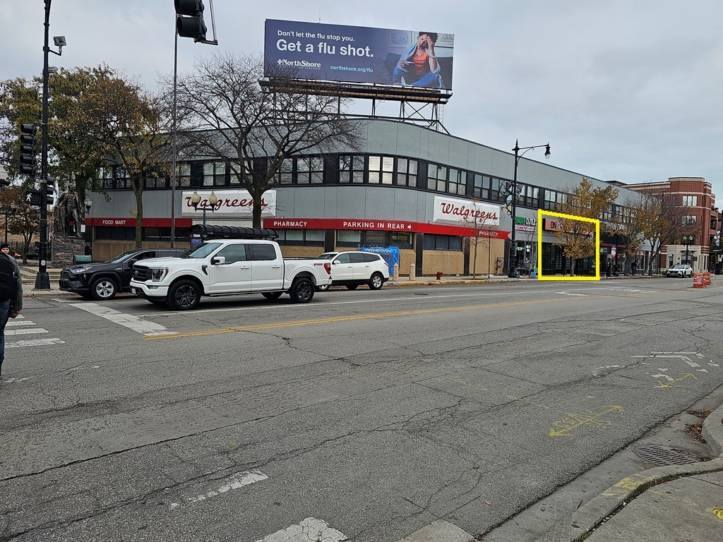 2338 West Lawrence Avenue Chicago IL 60625