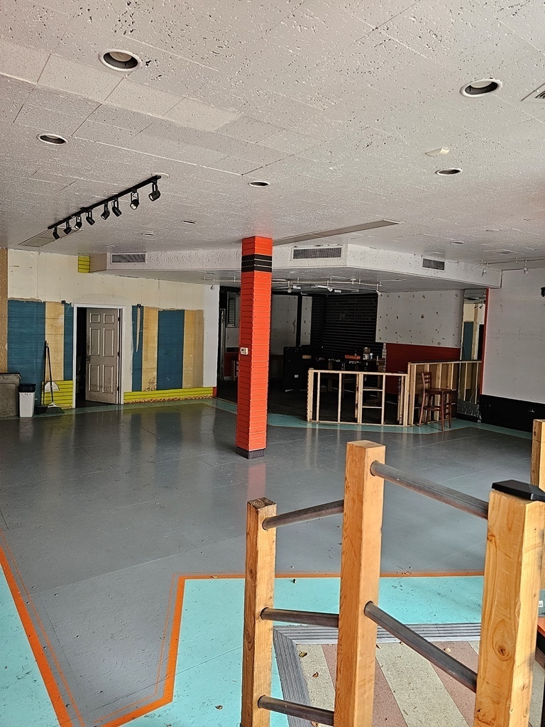 2338 West Lawrence Avenue Chicago IL 60625