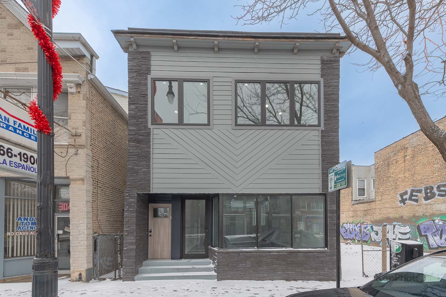 3044 West Irving Park Road Chicago IL 60618
