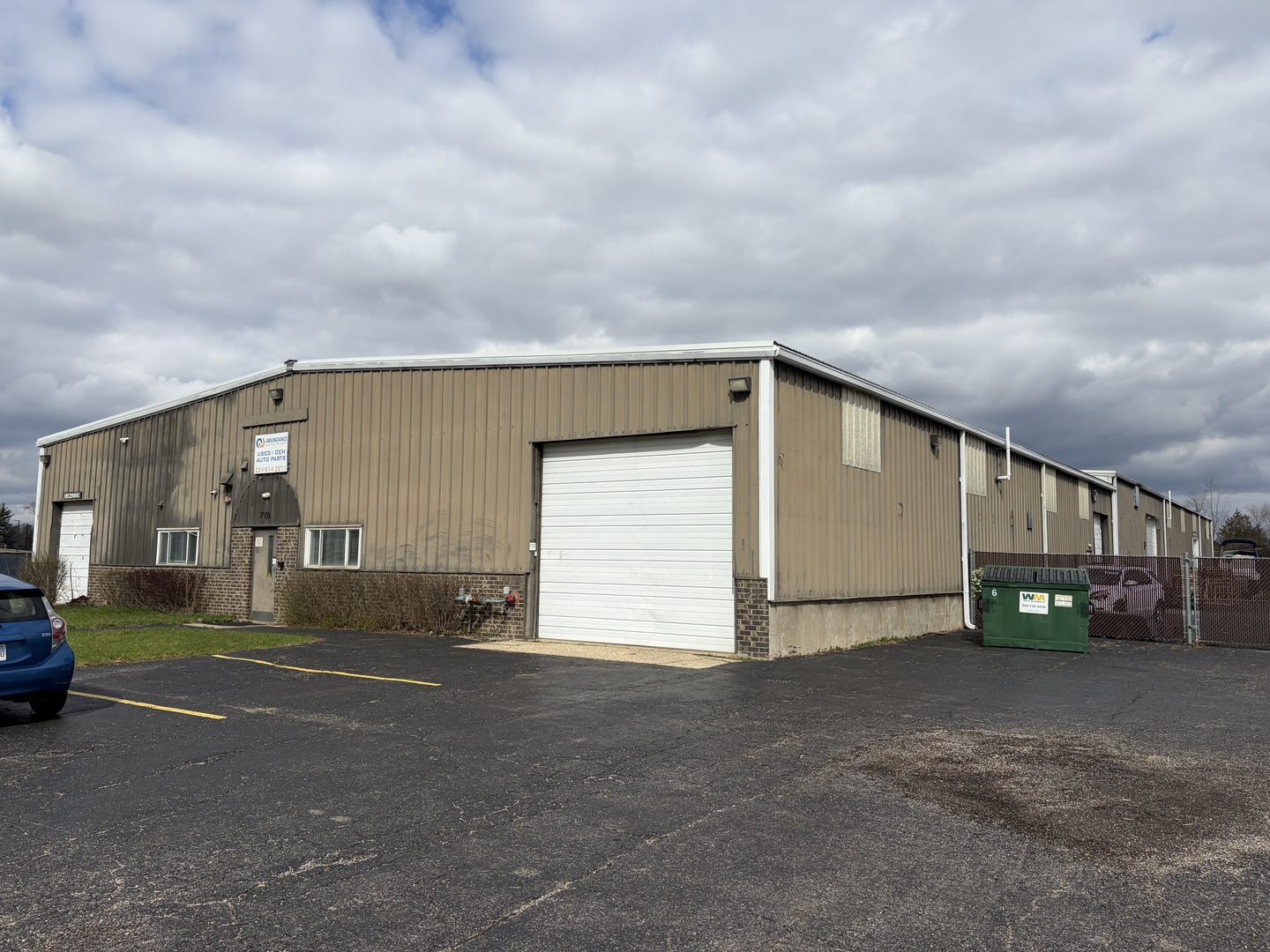 703 Sunset Drive Round Lake IL 60073