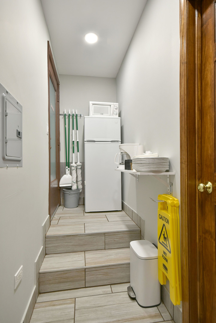 6811 West Higgins Avenue Chicago IL 60656