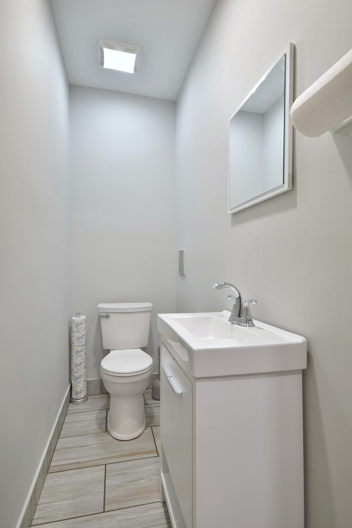 6811 West Higgins Avenue Chicago IL 60656