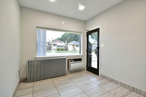 6811 West Higgins Avenue Chicago IL 60656