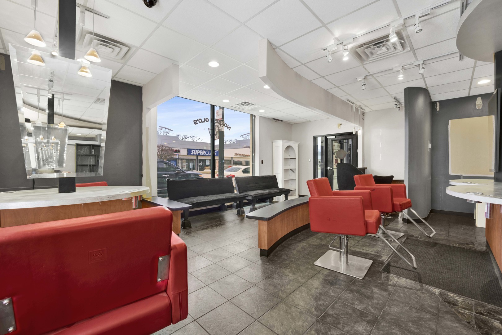 5037 North Harlem Avenue Chicago IL 60656
