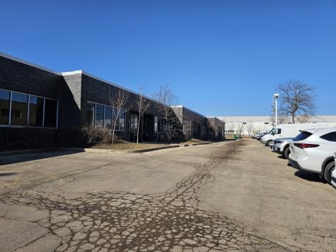520 Quail Hollow Drive Wheeling IL 60090