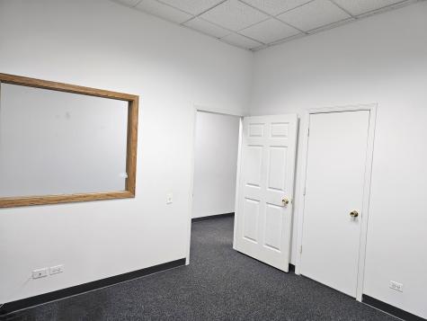 520 Quail Hollow Drive Wheeling IL 60090