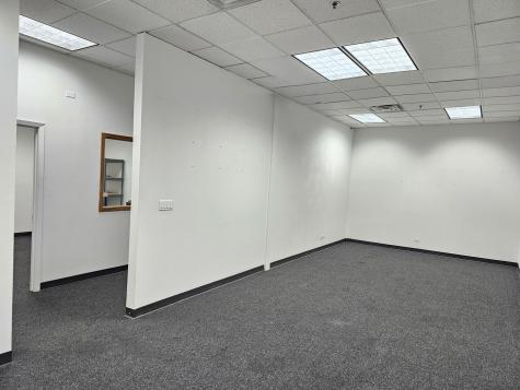 520 Quail Hollow Drive Wheeling IL 60090