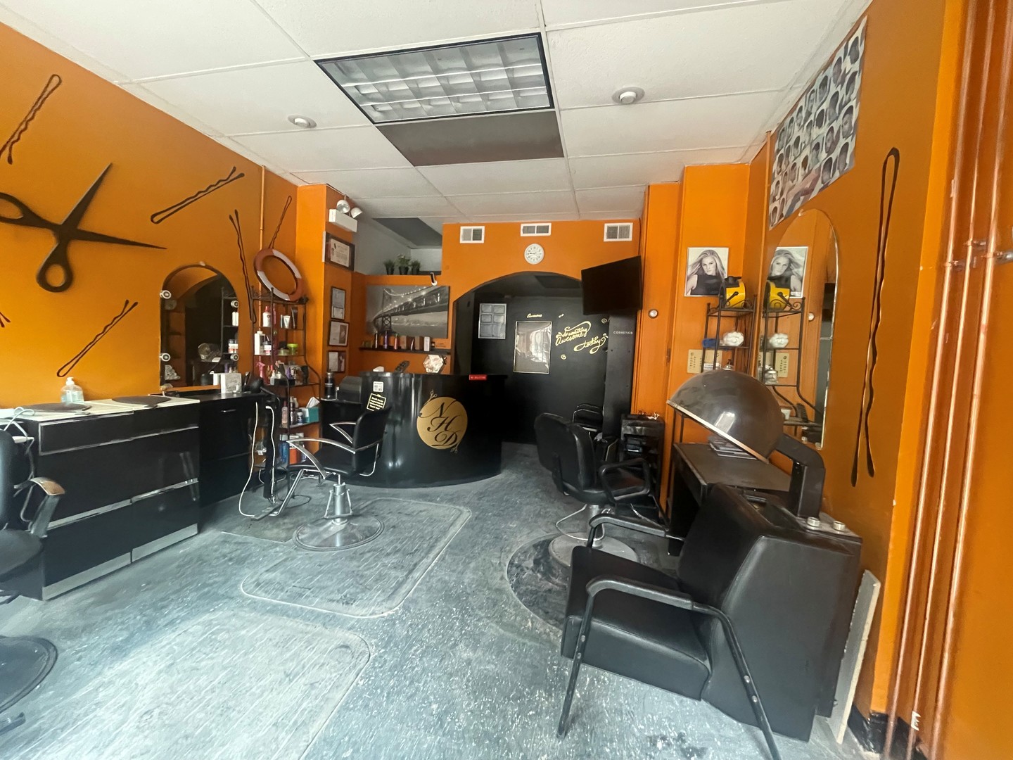 5632-52 North Clark Street Chicago IL 60660