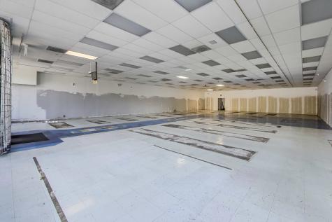 2255 West 95th Street Chicago IL 60643
