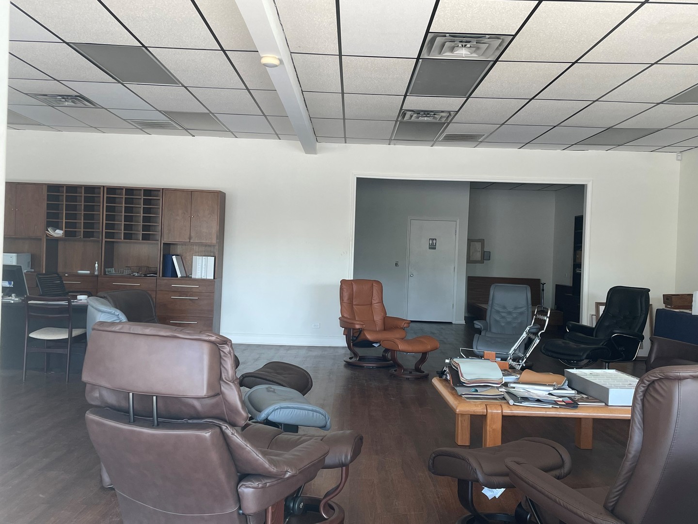 3510-3528 Dempster Street Skokie IL 60076