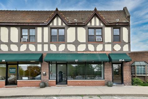 27 East Park Boulevard Villa Park IL 60181