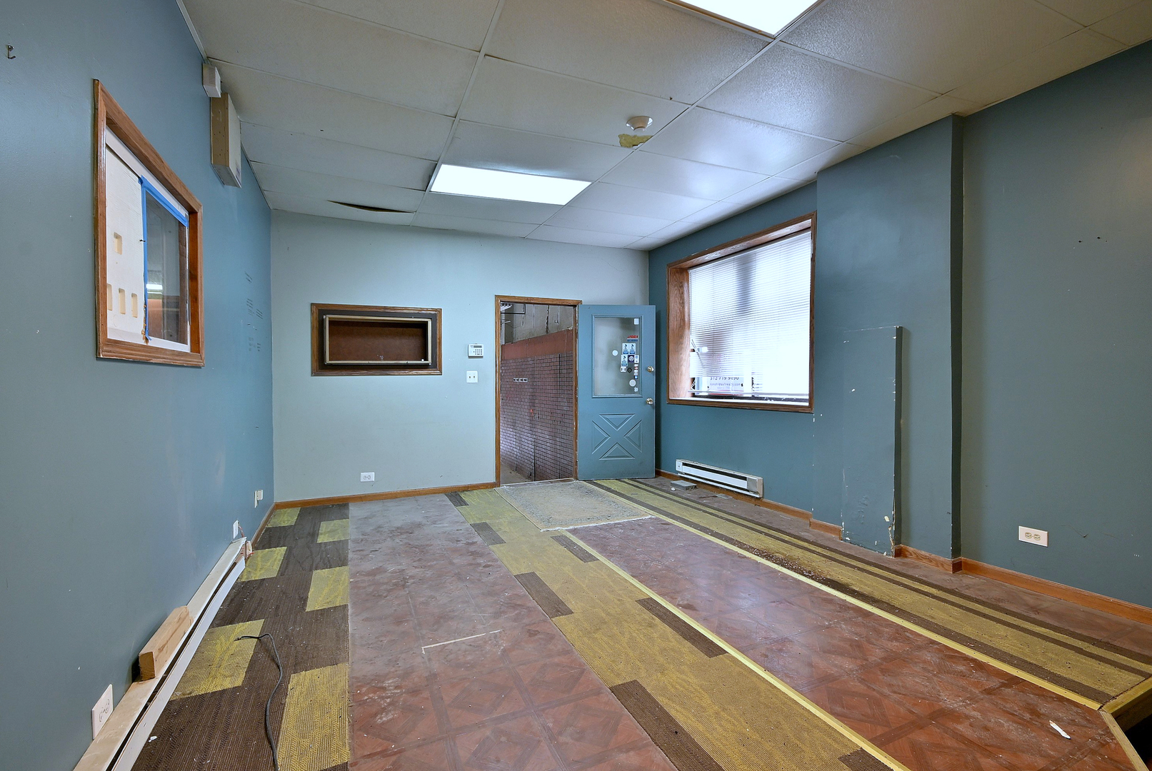 27 East Park Boulevard Villa Park IL 60181