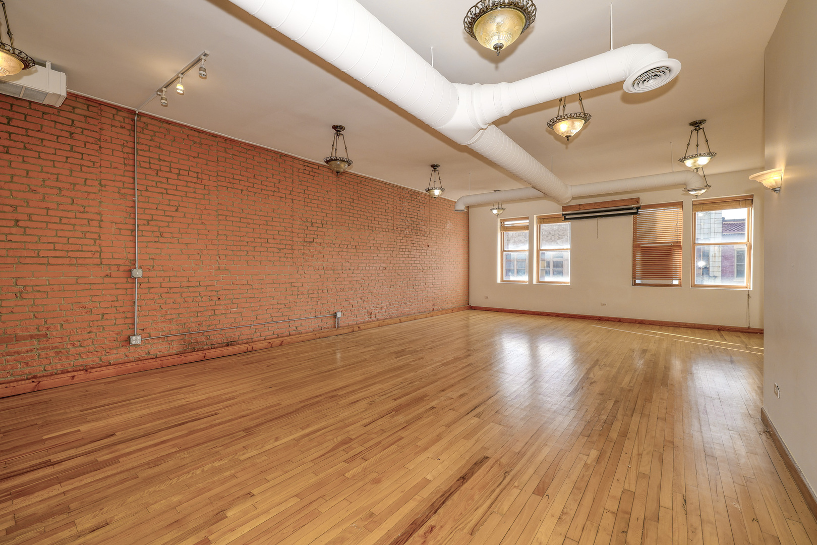 60 South Broadway Avenue Aurora IL 60505