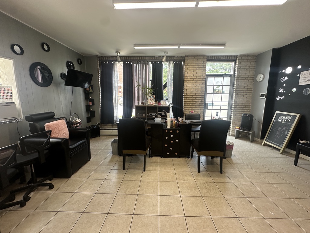 5657 West Fullerton Avenue Chicago IL 60639